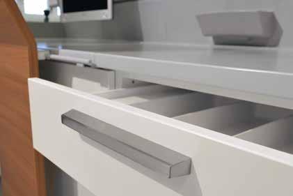 operates more easily than single wall frames with open roller rails. Our standard full extension creates a complete overview. Soft stops are standard on all drawer compartments.