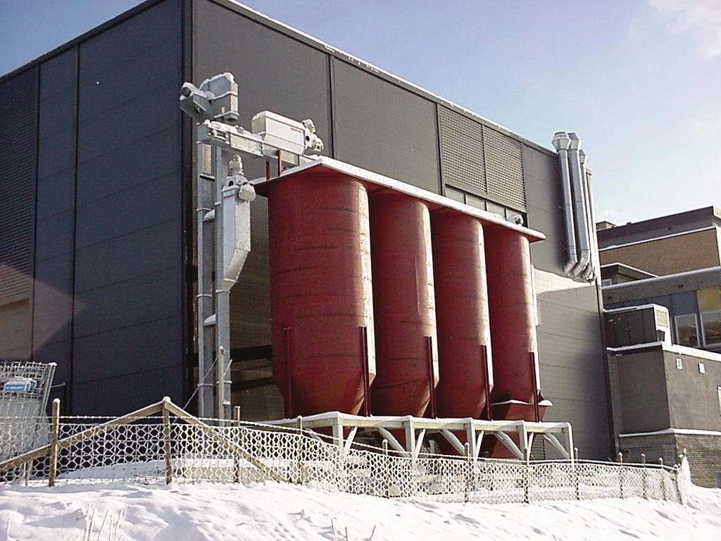 Silos Manufacturer:Norsk fôrteknologi AS Capacity:3 x 16000 for grain (capacity 16 m3 each ) 1 x 16000 l. grain or meal (capacity 16m3) Designed mainly for the bulk storage of grain.