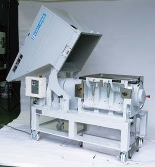 P51KG/P71KG Large Type Low-speed Granulator Summary Large low-speed granulator can be cleaned in a short period of time.