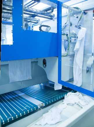 The Evolution Cube at a glance: Fully automatic separation, feeding and folding of Towels Separation Detection of corners and side edges Centering and aligning Automatic shape recognition Folding,