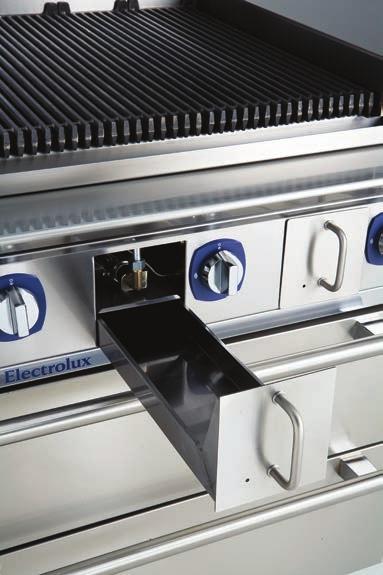 8 electrolux EM Series Gas Charbroiler Tops Grill fresh fish, meat and vegetables to perfection.