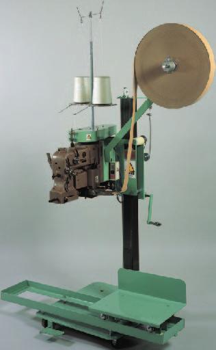 MODEL B2 (DS-C) The sewing head can be easily moved up and down according to the bag height. The crepe tape unit can be installed for automatic setting of tape and provides beautiful finish.