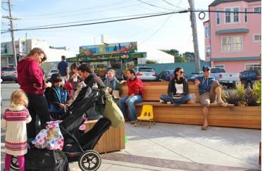 Parklet applicants are responsible for making sure their Parklet is kept clean and in good repair.