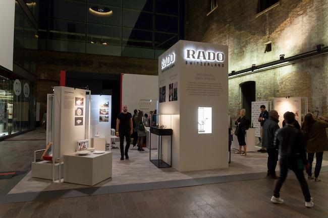 The Crossing, an area that runs through the centre of Central Saint Martins (CSM), is home to the UK s first-ever Rado Star Prize competition, targeting the next generation of young British designers.