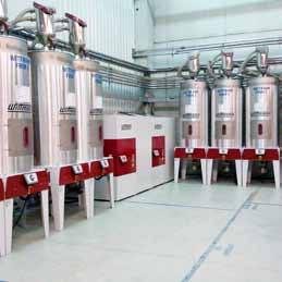 Even when the requirement changes over time the SILAX drying hoppers can be arranged differently and new hoppers can be added, as long as the dry air supply of the dryer series DRYAX is sufficiently