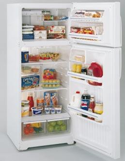 30 cubic foot freezer Two full-width glass shelves Gallon storage Clear vegetable/fruit crispers Clear snack pan Equipped for optional automatic icemaker CTX21GIC (not shown) Similar features and