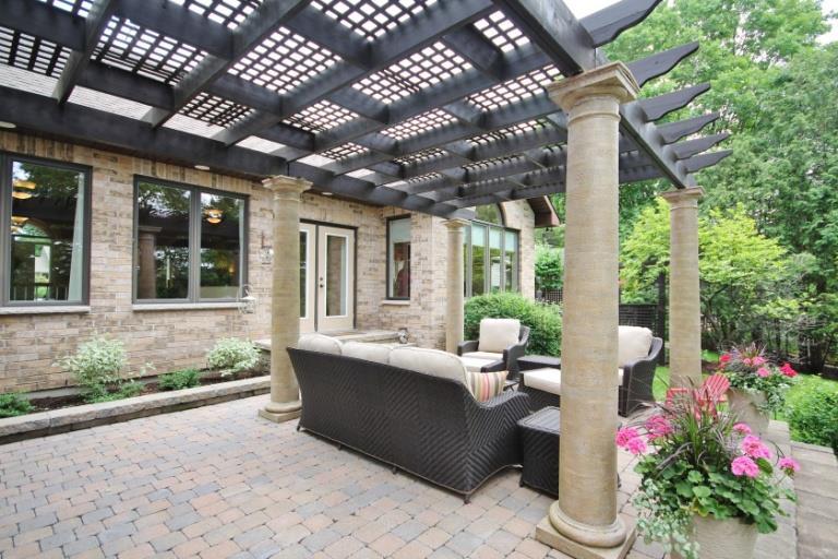 The Patio: The side patio off the kitchen features another interlock patio this is the perfect