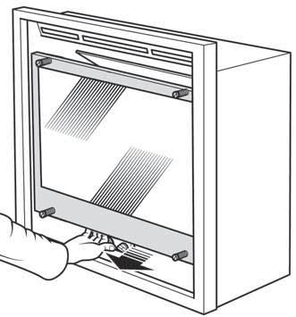 Pull the top of the window forward and release to check that it opens slightly and returns confi rming the good function of the spring-loaded mechanism. See fi gure 41.