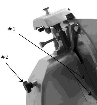 Figure 14 Dismounting the deflector and the knife cover (Optional) When the knife cover is removed the slicer does not start. 6.2.