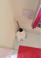 En Suite (continued) Item Miscellaneous Description 2 x free standing chrome toilet roll holders, 1