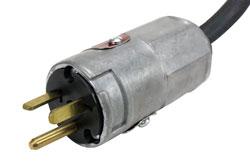 Plug options include a 5-15 15 amp straight blade plug for use with 120V explosion proof outlets, a 5-20 20 amp straight blade plug for use with 120V explosion proof outlets, or a 6-20 20 amp