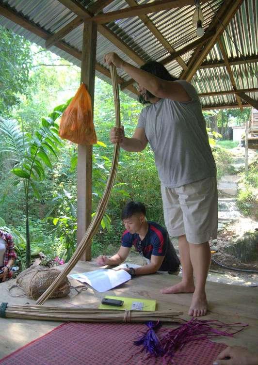 Our bamboo resident in Gombak, Mr Raman, shows how a bamboo culm is split into segments and
