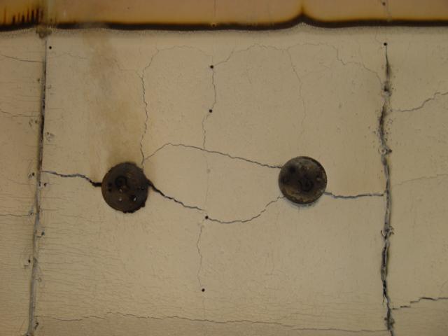 9: Detail of ceiling boxes.