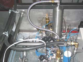PROGRAMAS: The microcomputer, with standard programming, has a number of programmed cycles covering a wide range of sterilization processes.
