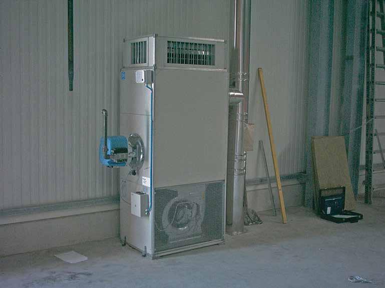 G-TyPE A wide variety of uses The G-TYPE is a vertical or horizontal oil or gas-fired air heater with a capacity of 30kW to 1050kW.