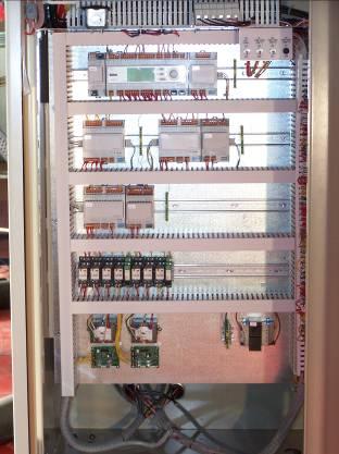 Panel Section 115V Outlet D Net Module AC Module Circuit Controller #1 Unit & Circuit Switches Fan Control Main unit