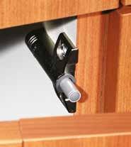 Nuvola Pull-Out For easy access to corner cupboards Fits a