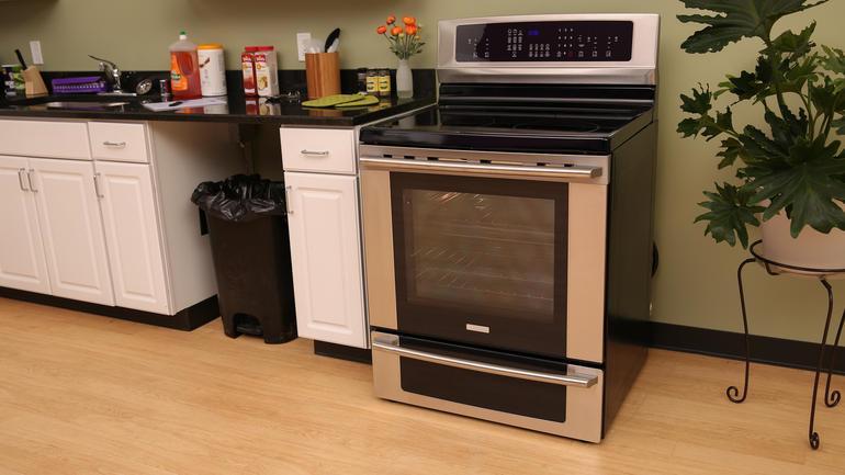 Ranges are an all-in-one solution for baking, boiling, sautéing, and roasting. If you re considering a freestanding or slide-in range, this guide will help focus your decision.