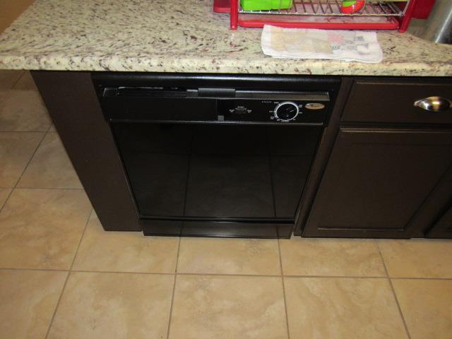 10. Built-In Kitchen Appliances The home inspector shall observe and operate the basic functions of the following kitchen appliances: Permanently installed dishwasher, through its normal cycle;