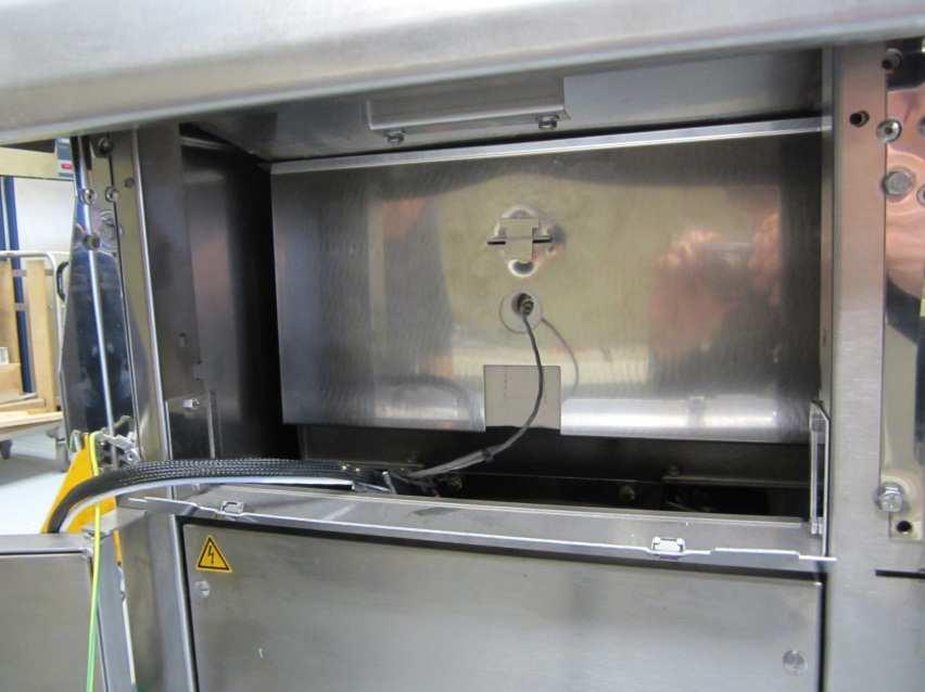 GAS FRYERS Control probe Open the technical box cover (see access to the
