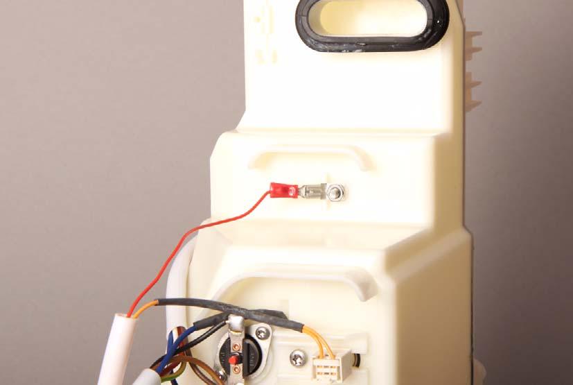 The water in the storage water heater must have cooled down to room temperature before the safety thermostat is