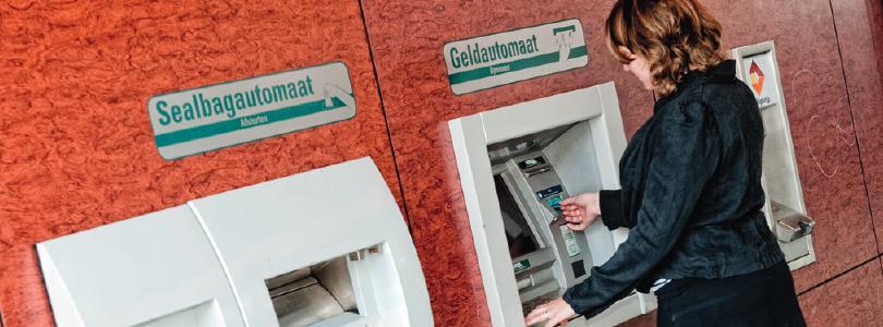 DRIVING GROWTH IN TRADITIONAL CASH SERVICES GELDSERVICE NEDERLAND (GSN) The Customer GSN is a cash utility' organisation founded by ABN AMRO Bank, ING Bank and Rabobank in the Netherlands in 2011 G4S