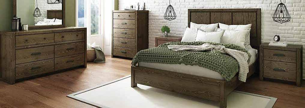 savings the Edgemont QUEEN 3 PIECE PANEL BED Includes