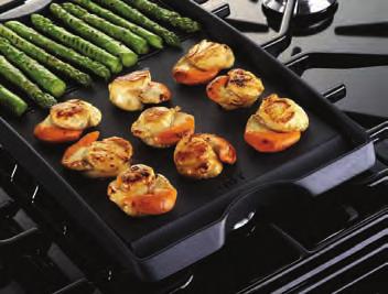 ONE 1 kw SMALL BURNER Suitable for attentive cooking such as scrambled eggs, custard and other delicate sauces. GAS HOB ACCESSORIES A griddle and wok ring are also supplied with the gas hob model.