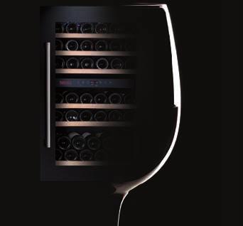 Built-in Electronic Wine Cabinet 55/56 litres Maximum capacity: 24 x 0.