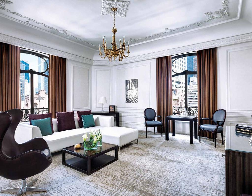 MILANO SUITE UNWIND IN THIS CHIC SUITE WITH ENGAGING DESIGNS OF MILAN AND EXCEPTIONAL FIFTH AVENUE VIEWS The stylish Milano Suite, with views of Fifth Avenue, features natural colors and rich
