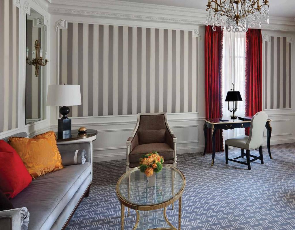 ST. REGIS SUITE EXPERIENCE A SERENE ENVIRONMENT WITHIN THE BUSY STREETS OF NEW YORK CITY Featuring a marble foyer separating the living room and bedroom, this St.