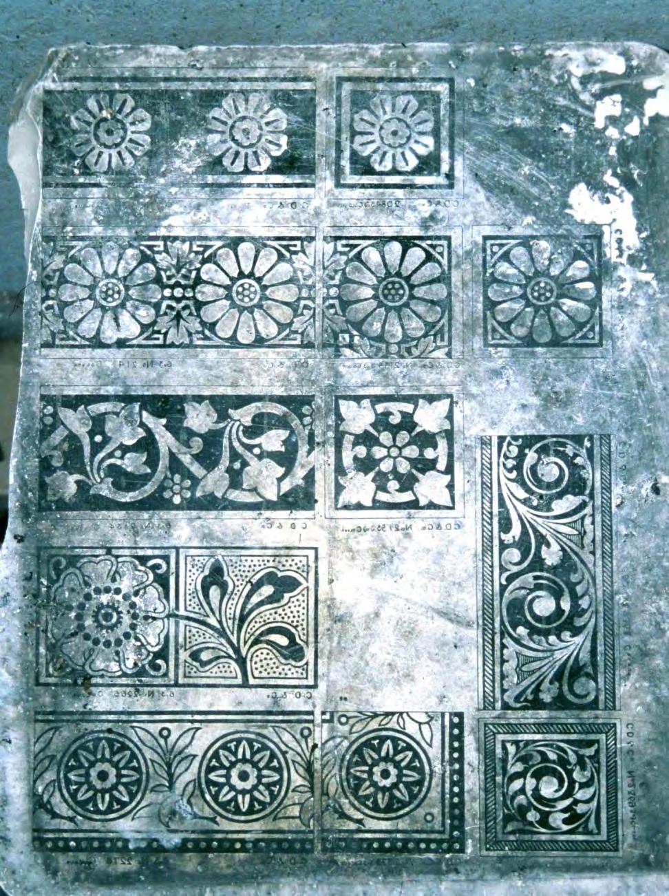 Lithographic stone with tile