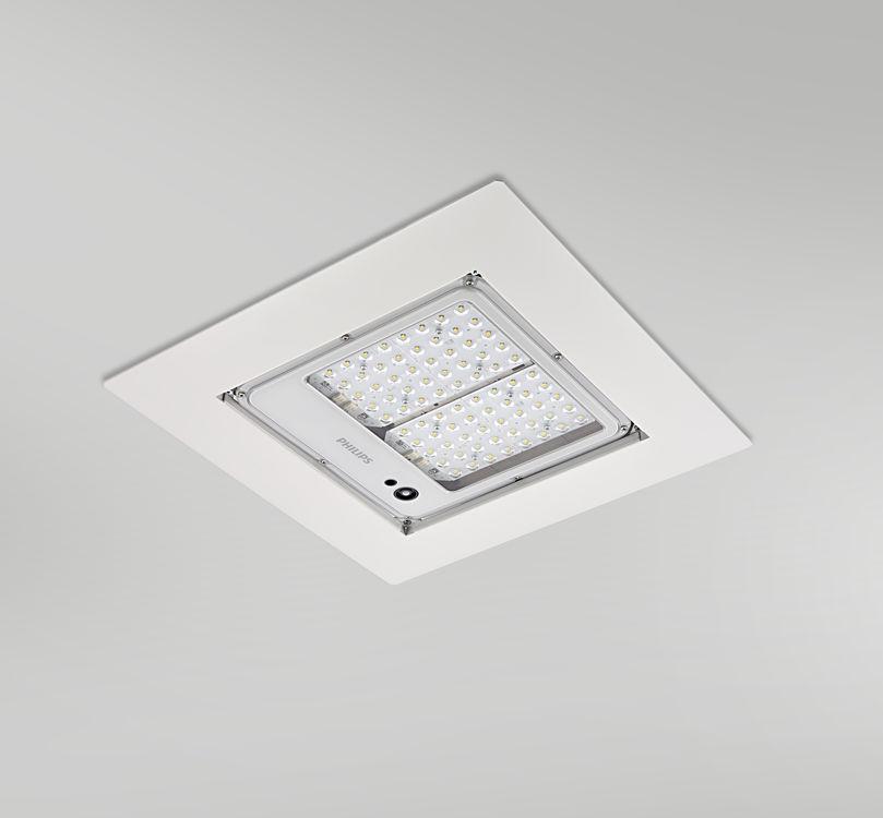 The optional Master- Slave combination with a built-in presence and light sensor has no need for an external sensor and one Master can control up to 6 basic luminaires.