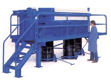 MATERIAL HANDLING J-Press is available with a wide range of material handling solutions for small or large volume cake discharge.