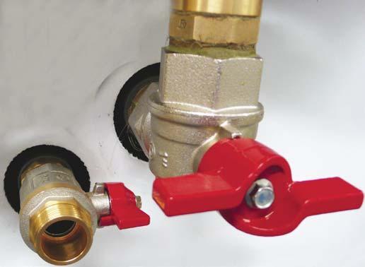 8. Fit the 3/4 ball valve (code 998) to the tank and the 3/4 FF hex nipple (code 6970) into the valve, both these components