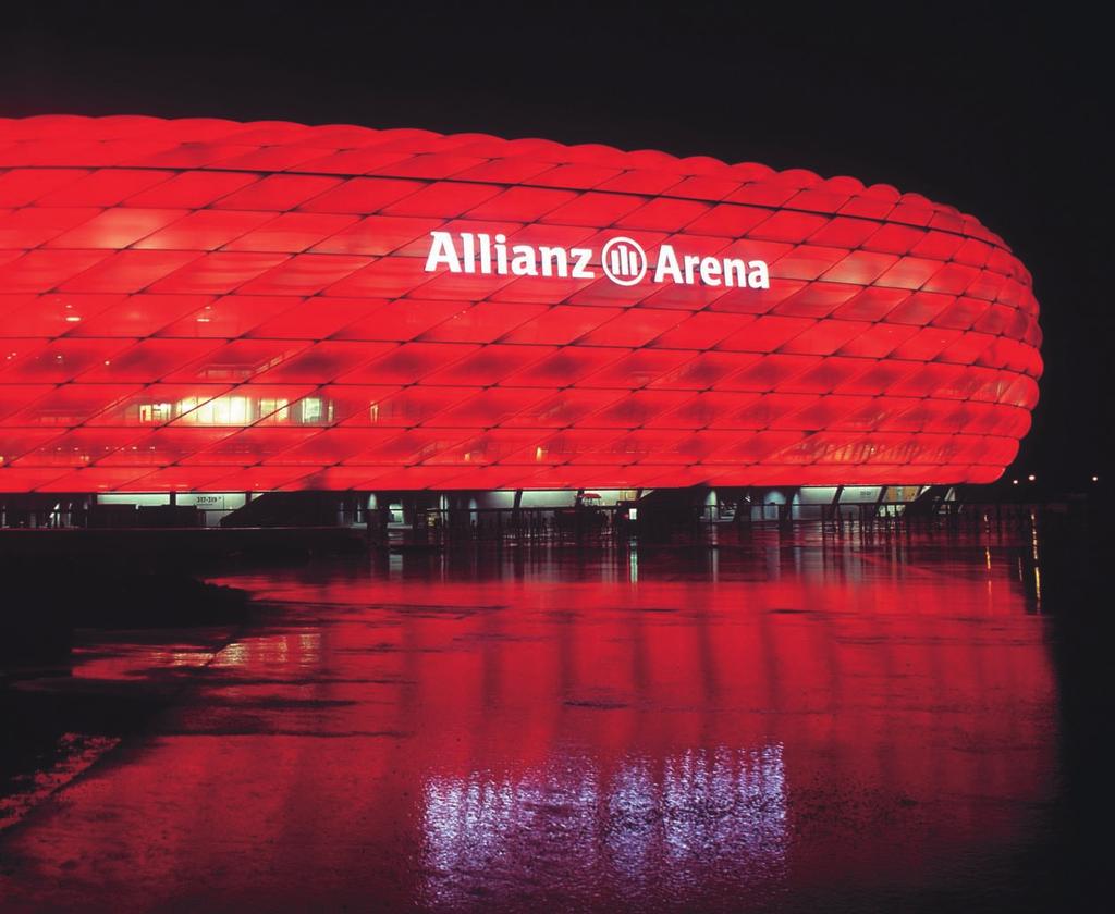 Reference object: Allianz Arena, Munich The Allianz Arena in Munich can accommodate almost 70,000 people.