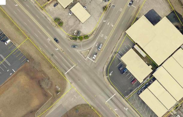 vision ConCepTS M key InTerSeCTIonS M The image below shows an aerial view of the intersection at St. Andrews Road and Piney Grove Road.