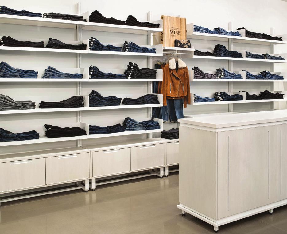 Display solutions specific to your retail needs. Changing consumer expectations continue to redefine the retail experience, challenging retailers to differentiate themselves from the competition.