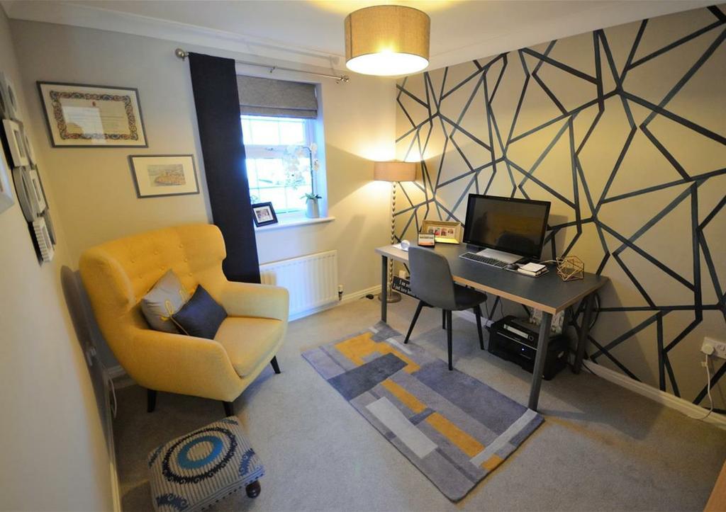 Ideally suited to the family purchaser, the accommodation is over three floors and served by local amenities in the centre of Lindley.
