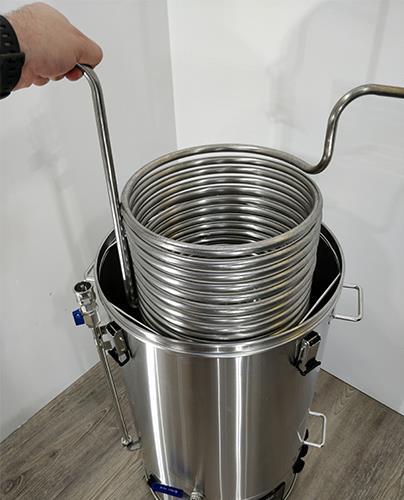 Then make your hop additions as per your recipe. 9. COOLING The BrewZilla includes an immersion cooling coil.