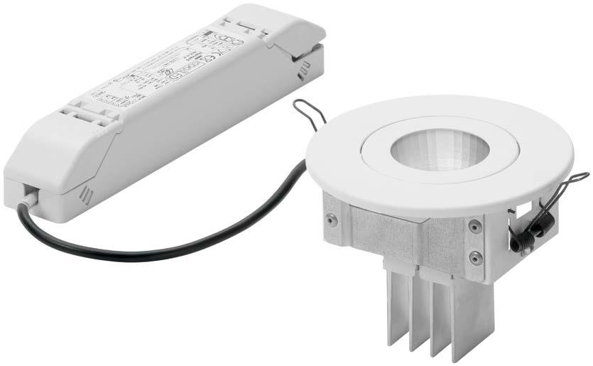 Fix 60 mm 0,8-30 mm Adjustable 105 mm 0,8-30 mm Light head Correlated Colour Temperature Controls Luminaire Luminous Flux Beam angle Fix 3,000 K Switchable 11 W 750 lm 5 Fix 4,000 K Switchable 11 W