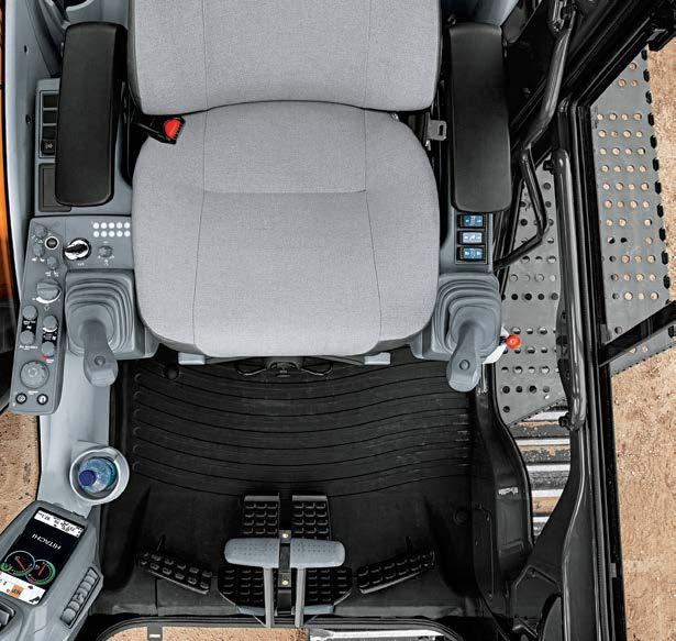 COMFORT n Operators get maximum support from a heated, air suspension
