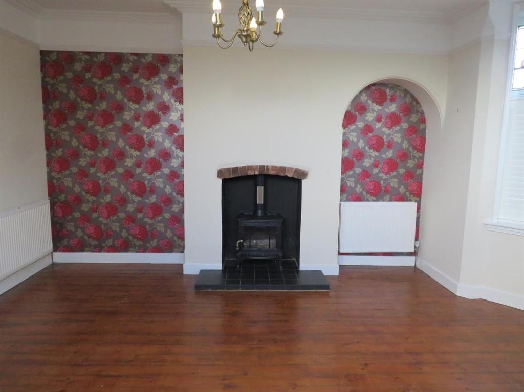 Walsall Road Lichfield WS13 8AF for sale 575,000 Property Description A beautiful, light and airy PERIOD HOME with heaps of character, plenty of downstairs space and an array of features throughout -