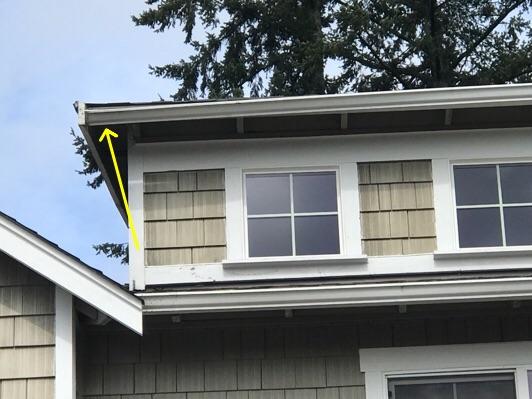 Newer requirements for cement horizontal siding is flashing be installed between the butt joints Voids in the caulking at some of