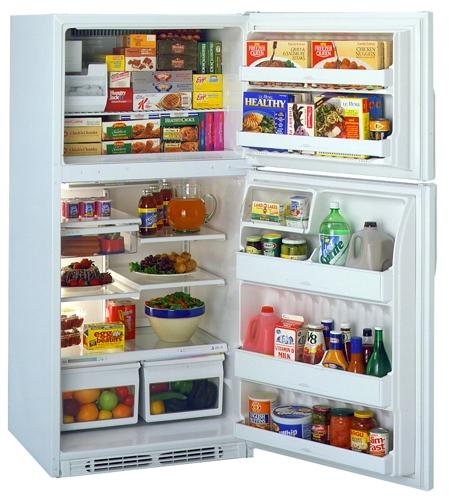glass shelves Deluxe handles Tall vegetable/fruit crispers Note: bold = feature upgrade from previous model Fixed Gallon Door Storage