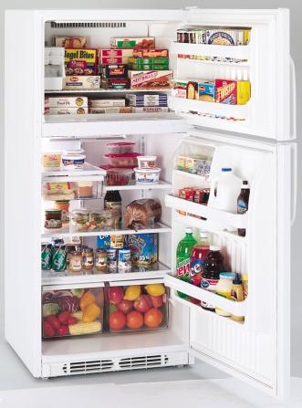 Tall vegetable/fruit crispers Full-width freezer shelf TBX21IIB Icemaker Model (not shown) Equipped with factory-installed Nice Cubes