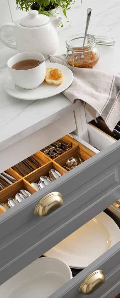 SEKTION interior fittings and organizers Hidden helpers With SEKTION interior fittings and organizers, you can get the look you want on the outside without revealing what s inside.