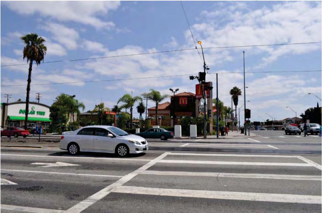 colonnade and shelter along Long Beach Boulevard Urban Design Streetscape elements include: