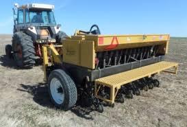 SEEDING Drill Seeding Applications Shallow grades 4:1 or flatter Slow production rate Cost effective
