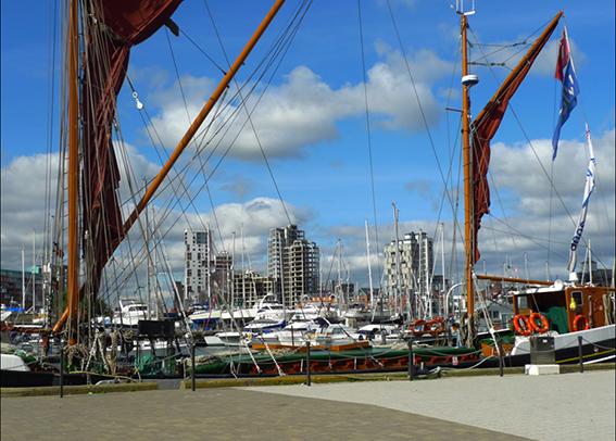 IPSWICH BUILDING PRESERVATION TRUST AGM 28/10/15 THE PORT OF IPSWICH FROM RICHES TO RAGS AND BACK AGAIN